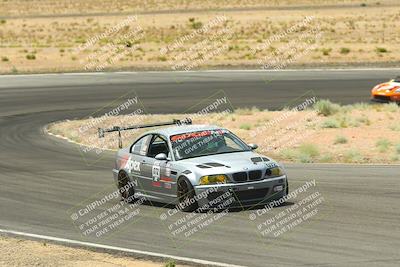 media/Jun-01-2025-CalClub SCCA (Sun) [[eae223c5dd]]/Group 2/Race 3/